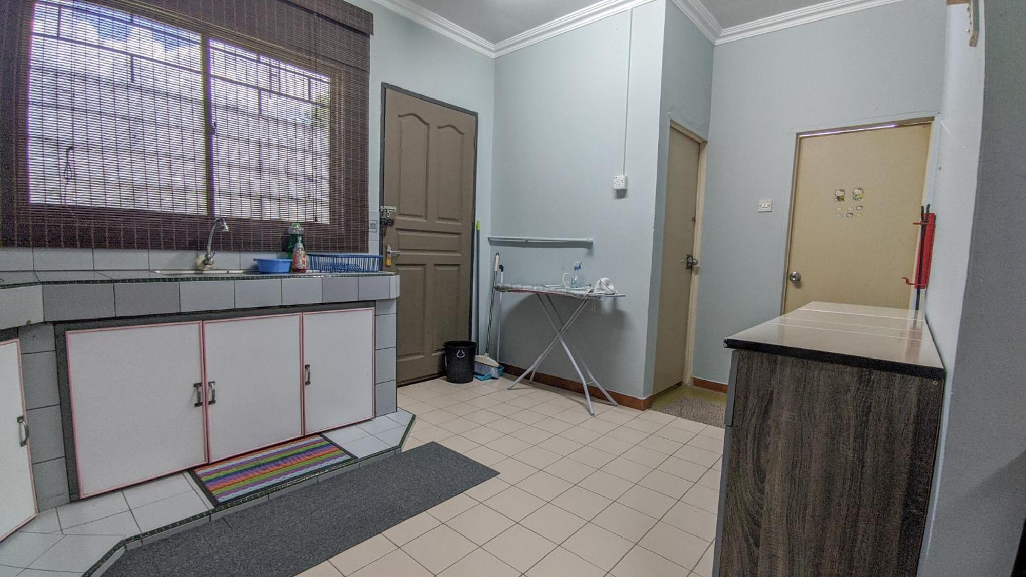 Bunut Centre Homestay Bandar Seri Begawan Luaran gambar